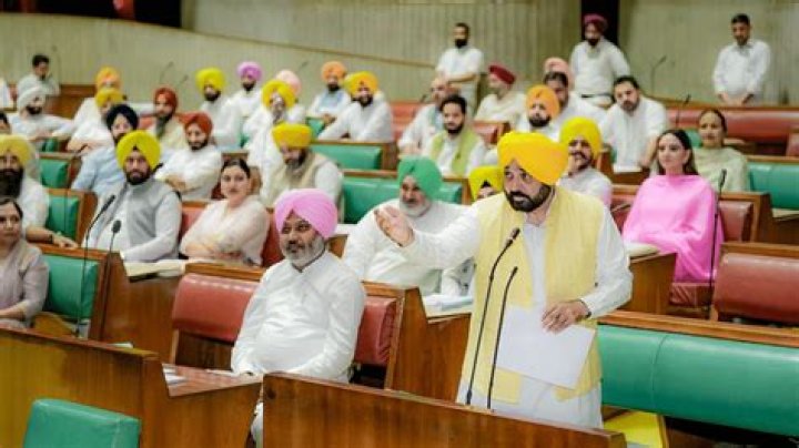 
Stalemate ends as Punjab Governor calls Assembly session 